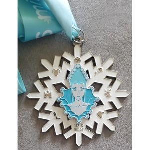 Yes.Fit - Snow Queen 113.6 Miles Fitness Medal - Add to Your Collection